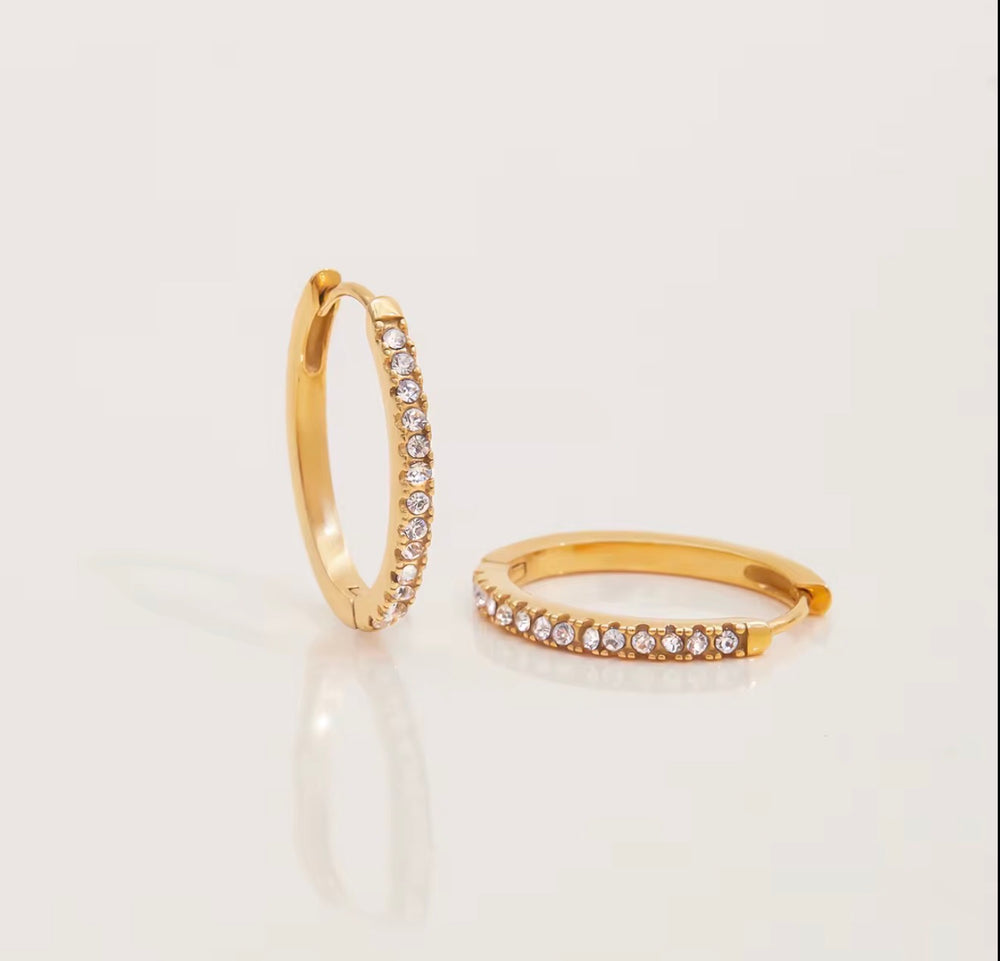 Oval cz hoops
