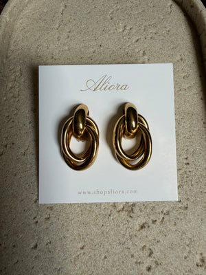 Gold twist studs