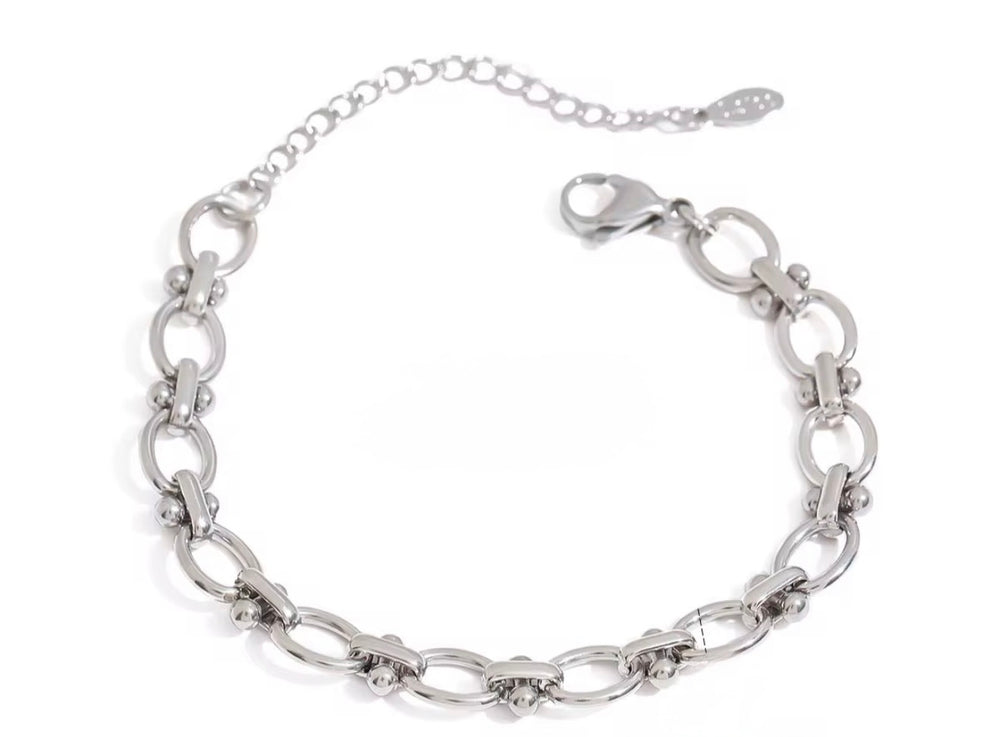 Chain link bracelet