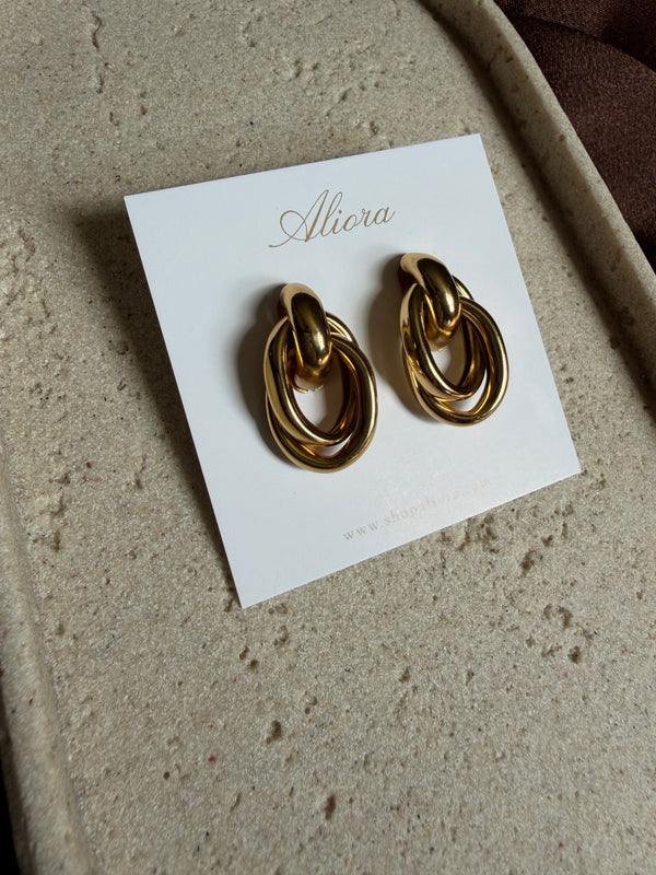 Gold twist studs