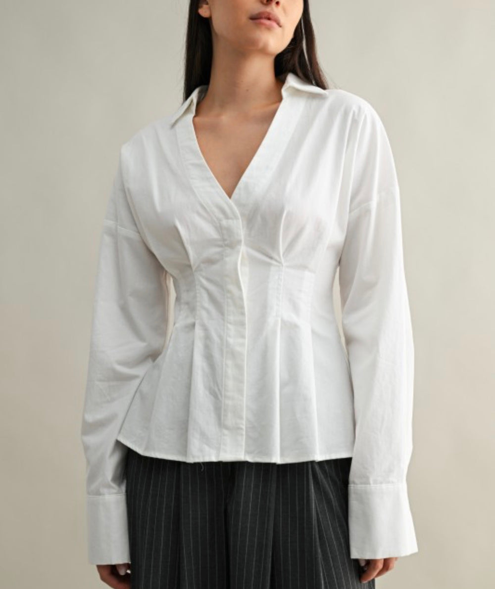 Fitted waist button down