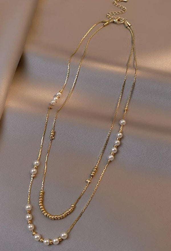 Pearl dainty necklace
