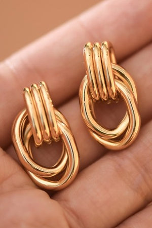 Chunky small earrings